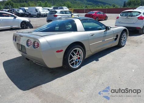 1998 Chevrolet Corvette z USA, uszkodzony, nr VIN 1G1YY22G2W5123045